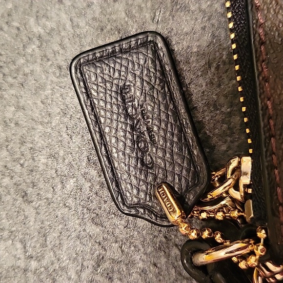 Coach set, mini bag & wristlet, saffiano leather, dark brn & blk signature C - Picture 3 of 14